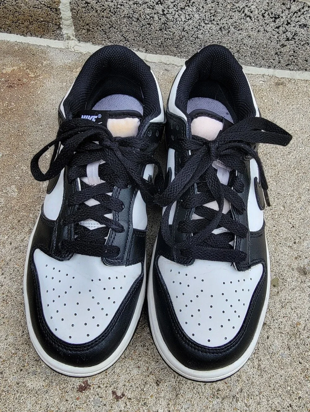 Nike Black White Panda Low Dunk Sneakers Boys/Mens 6Y